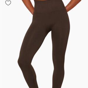 SET Active sculptflex High-Waist Brown Leggings
Perfect condition